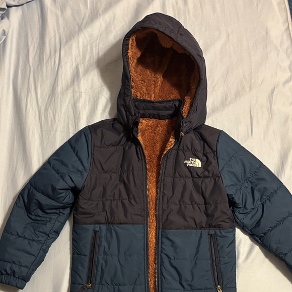 The North Face Navy and Black Removable Hood Jacket EUC Boys' 10/12 Reversible - Picture 1 of 16